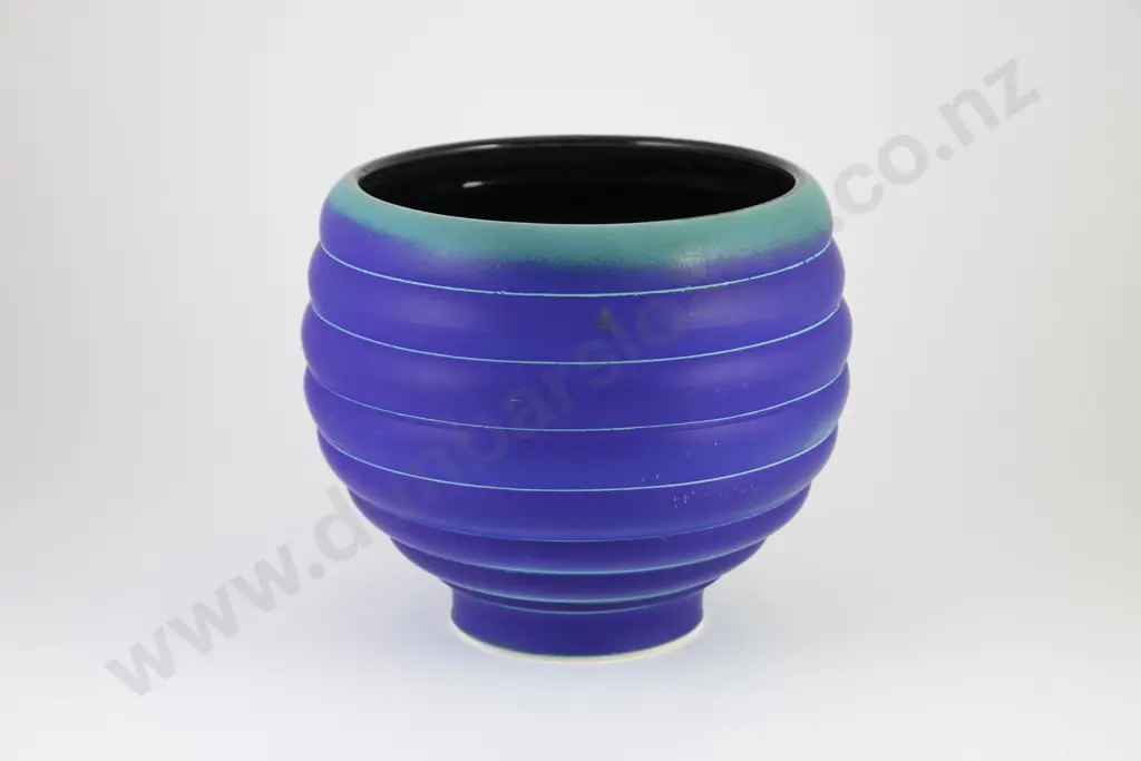 Peter Collis Jardiniere Image 1++