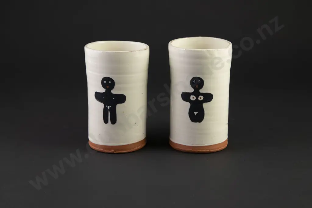 Paul Maseyk Pair of Nudey Mugs Image 1++