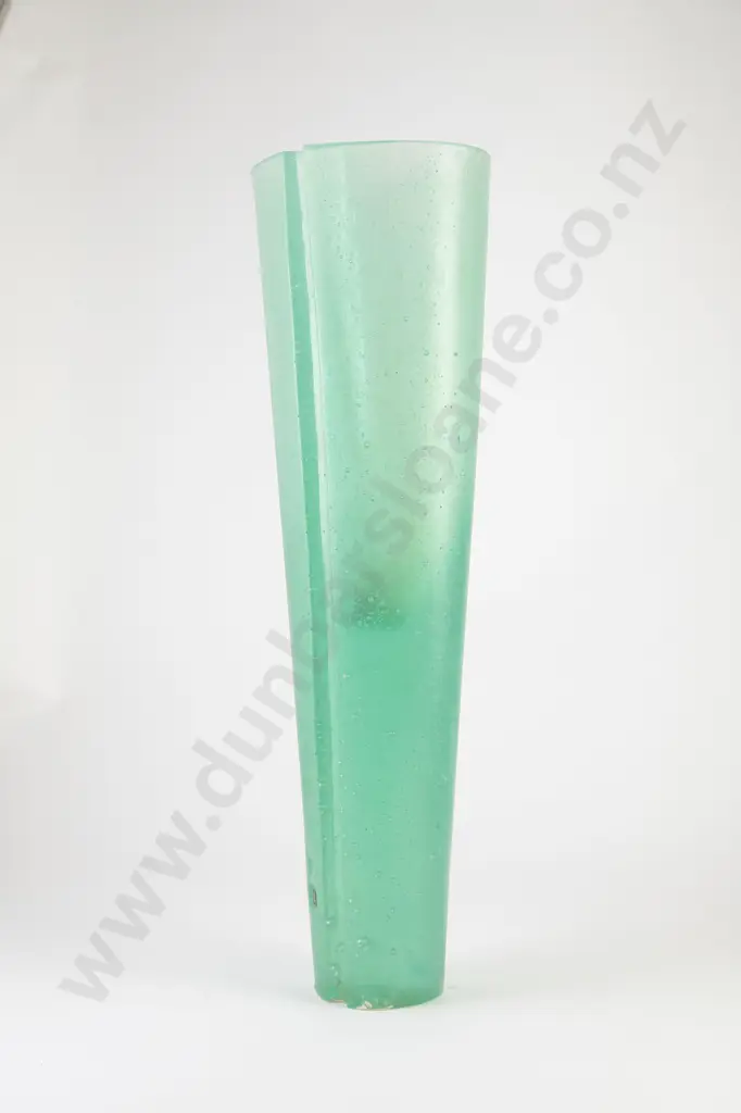 Jo Nuttall Conical Glass Vase Image 1++
