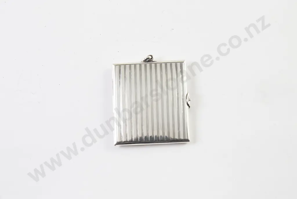 Geo V S/S Folding Photo Frame Image 1++