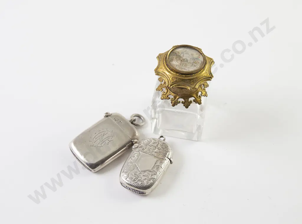 Two S/S Vesta Cases Image 1++