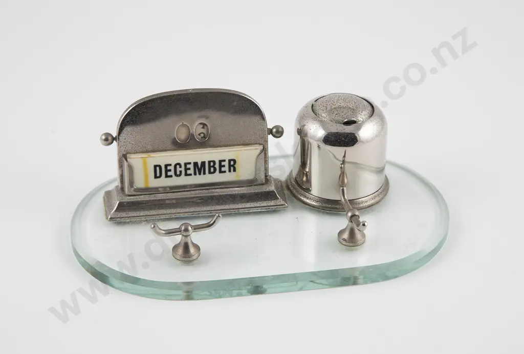 Art Deco Glass & Nickel Plated Deskstand Image 1++