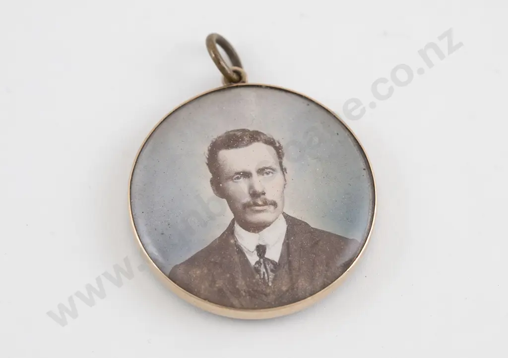 Victorian Gold Framed Miniature Hand Coloured Photo Pendant Image 1++