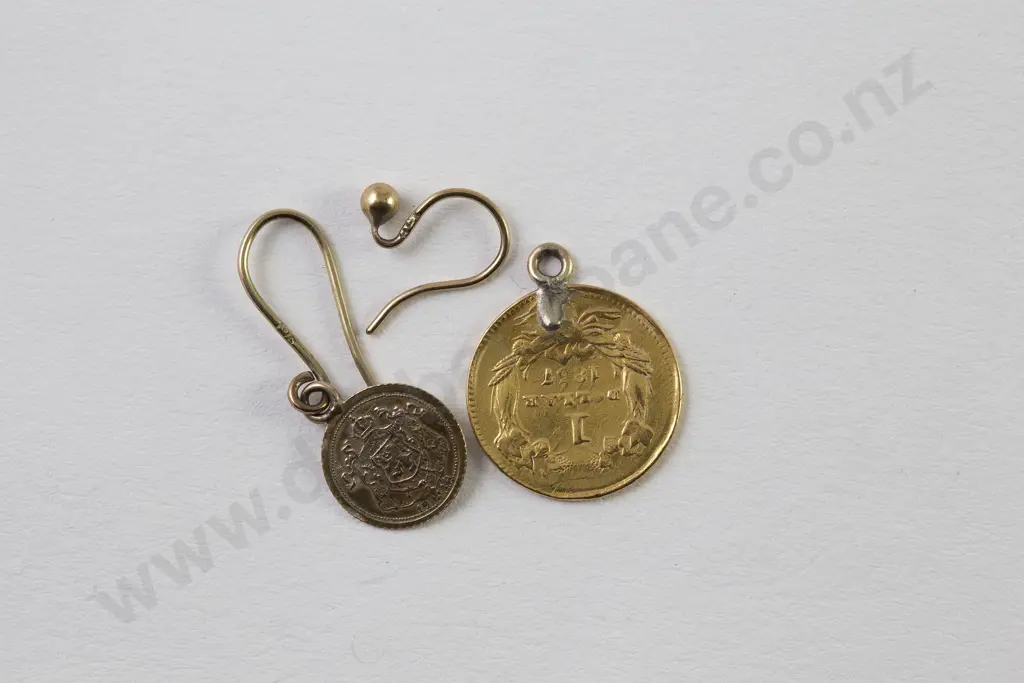 US 1857 Gold One Dollar Coin Image 1++