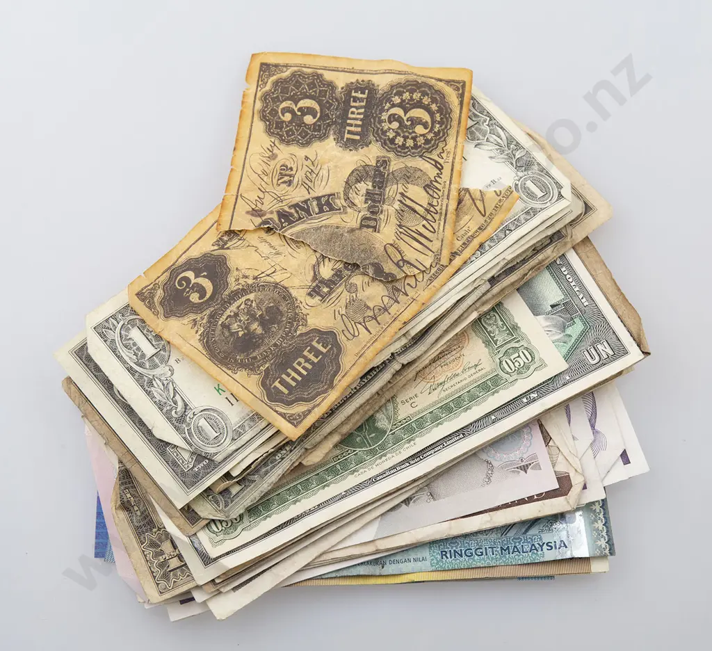 Qty World Vintage Bank Notes Image 1++