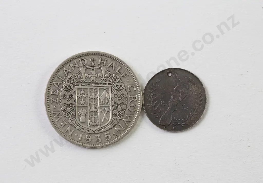 NZ 1935 Half Crown Image 1++
