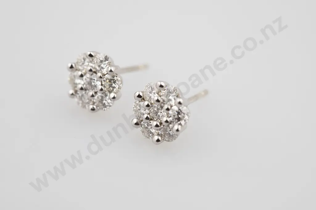 Pair 18ct White Diamond Floret Cluster Stud Earrings Image 1++
