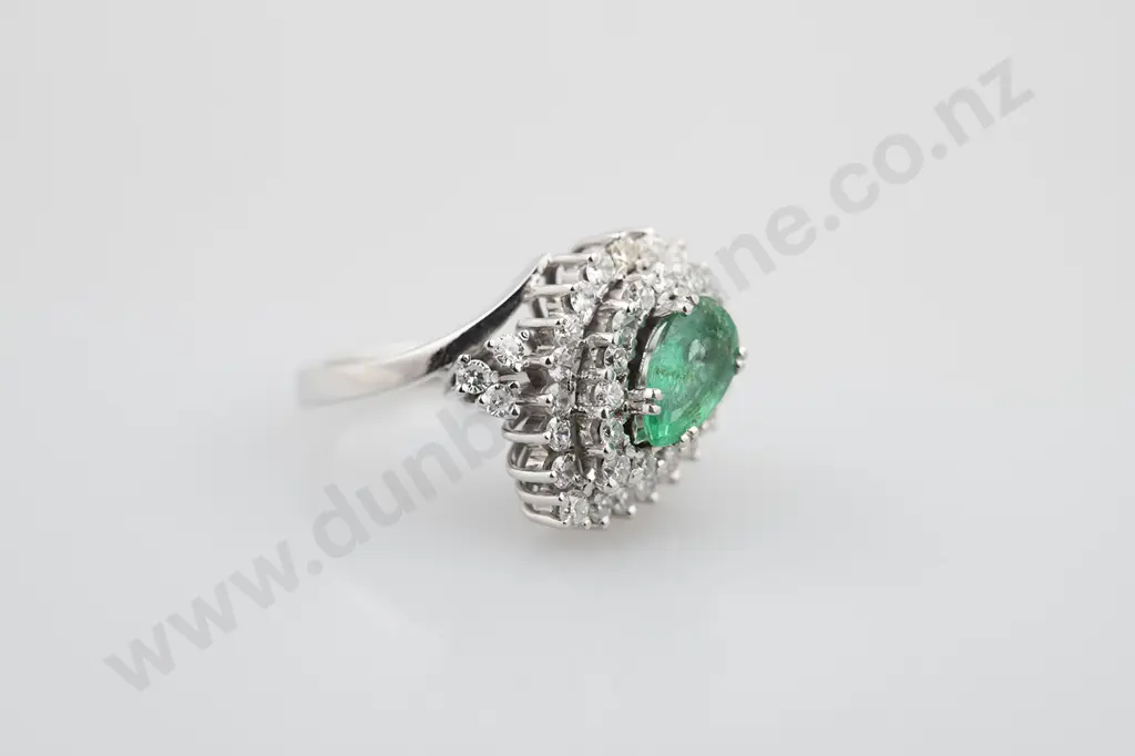 All Platinum 41stone Emerald and Diamond Cluster Ring Image 1++