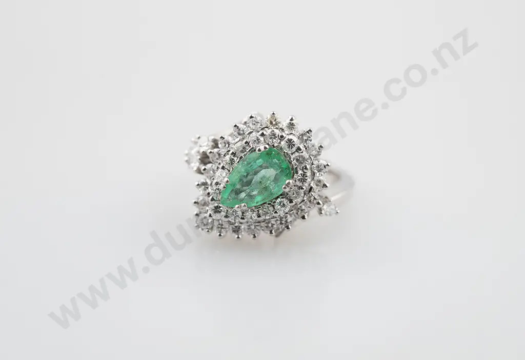 All Platinum 41stone Emerald and Diamond Cluster Ring Image 1++
