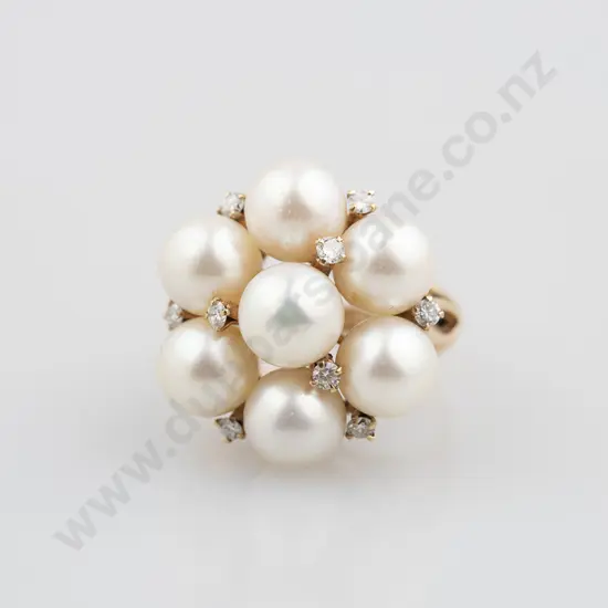 9ct Seven Cultured Pearl Cluster Ring