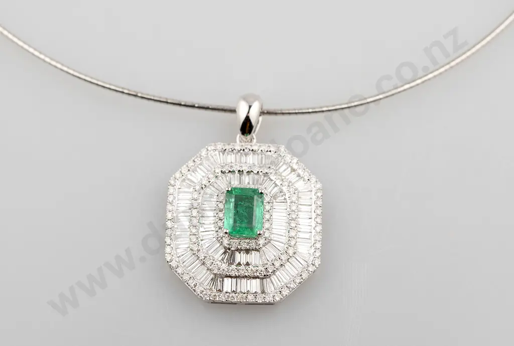 18ct White Gold Emerald and Diamond Pendant Image 1++