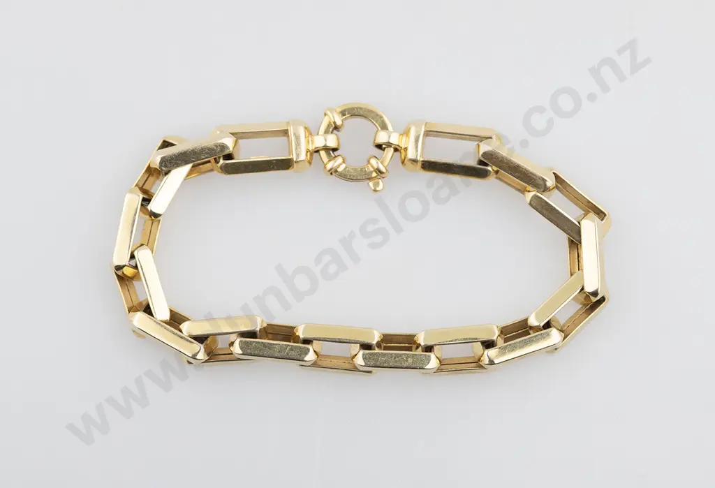 14ct Hollow Link Bracelet Image 1++