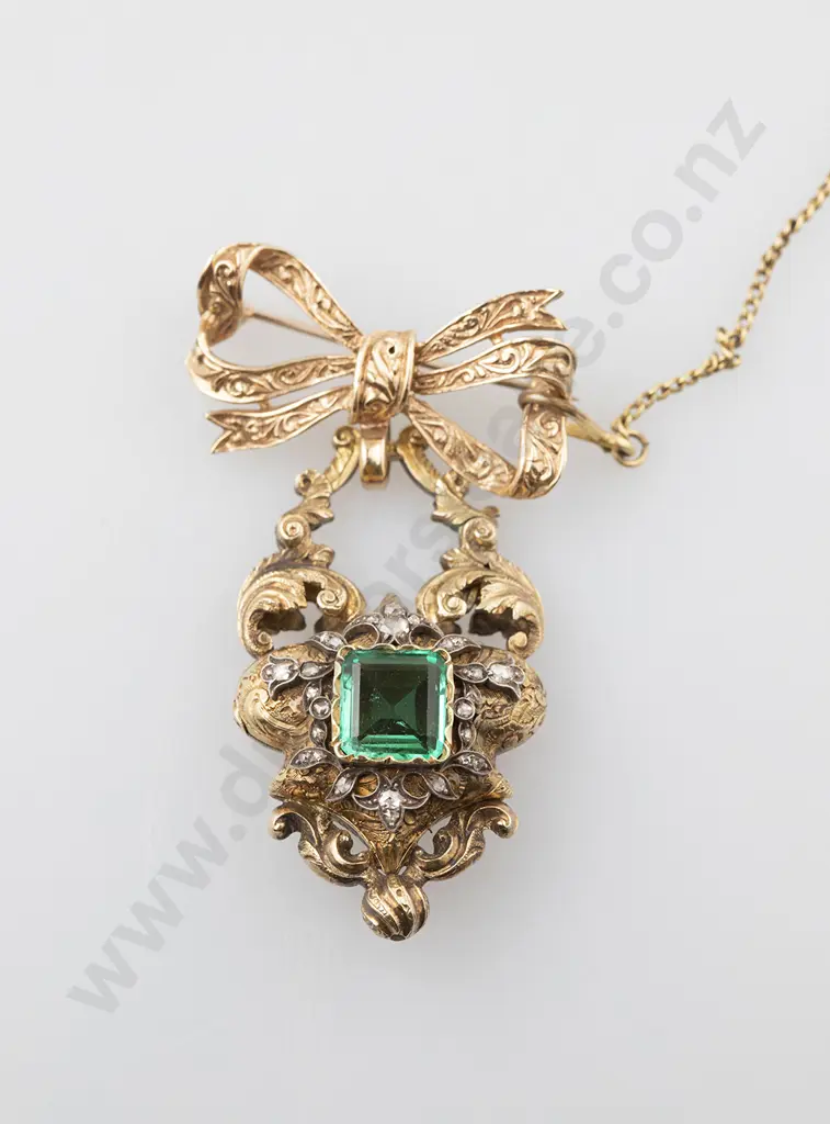 Early C19th Rolled Gold Emerald Locket Image 1++