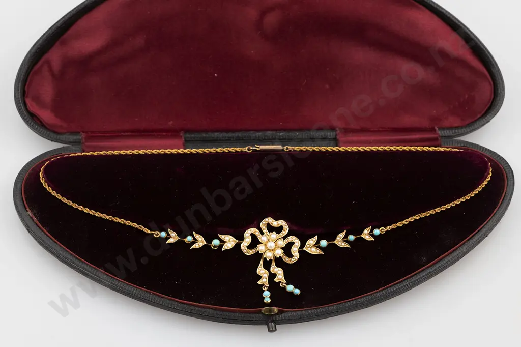 Victorian 15ct Necklet Image 1++