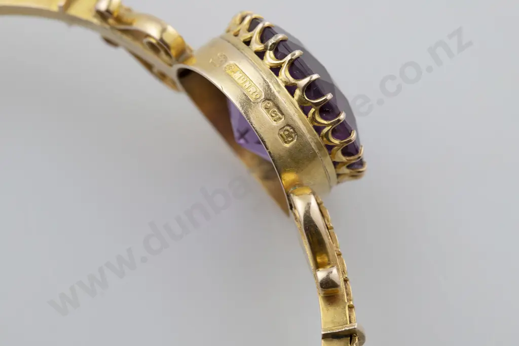 Colonial NZ 9ct Single Amethyst Hinged Snap Bangle Image 1++