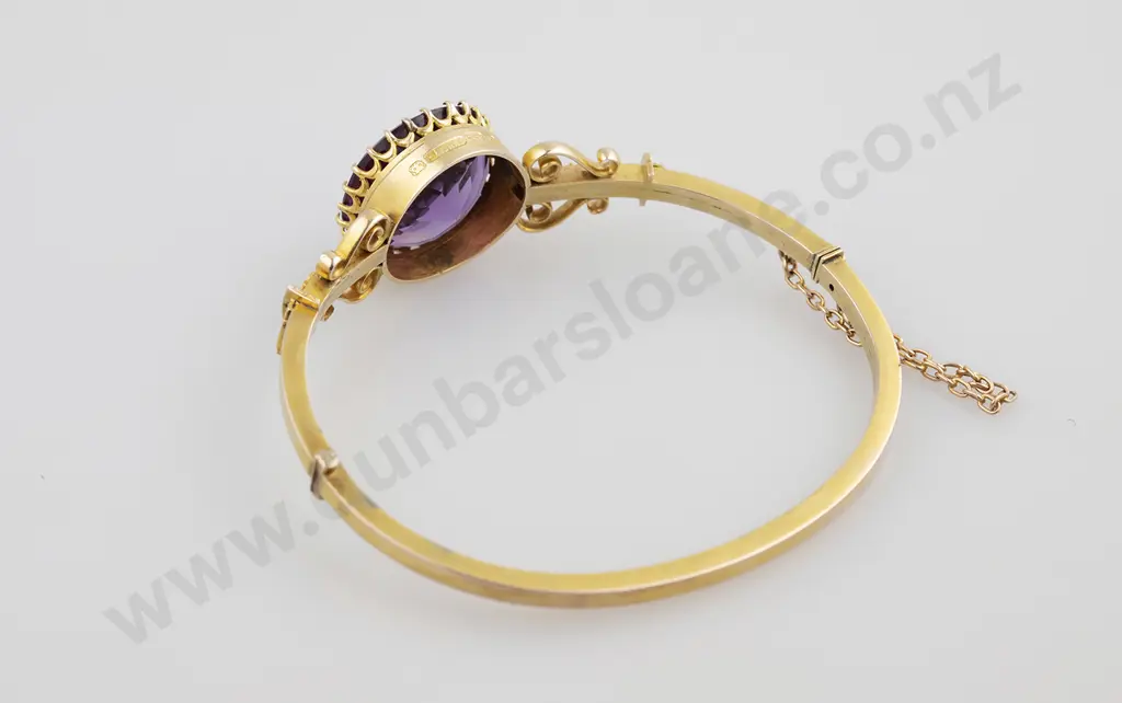 Colonial NZ 9ct Single Amethyst Hinged Snap Bangle Image 1++