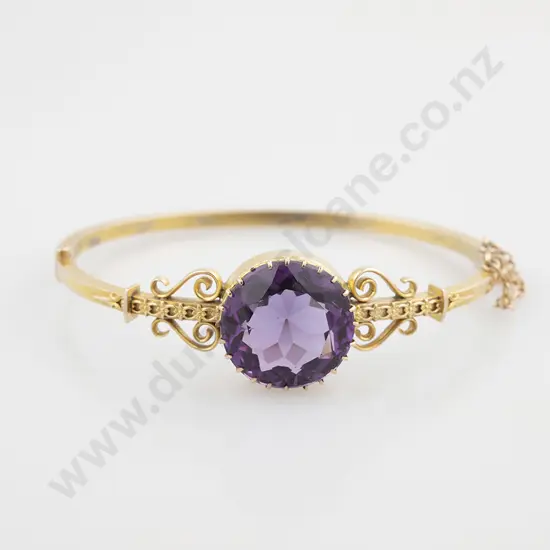 Colonial NZ 9ct Single Amethyst Hinged Snap Bangle