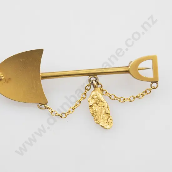Colonial 15ct Miners Brooch