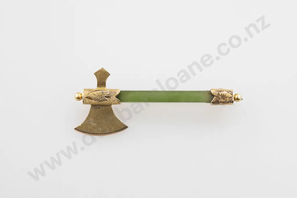 Colonial 9ct Greenstone Bar Brooch Image 1++