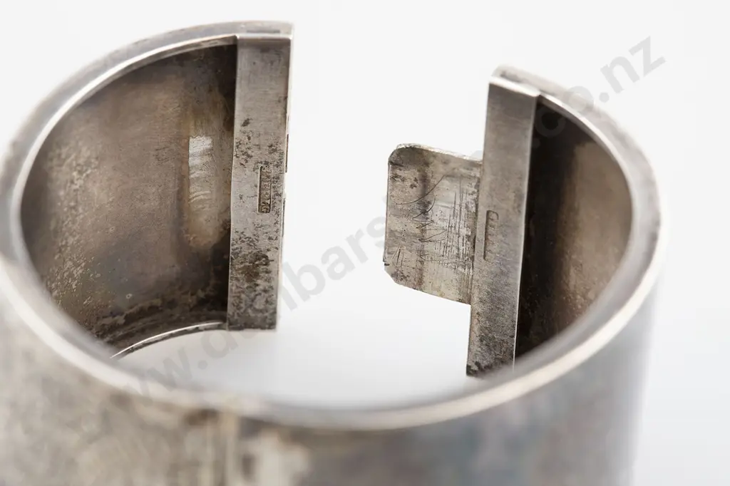 Possible Colonial Silver Double Wild Snap Bangle Image 1++