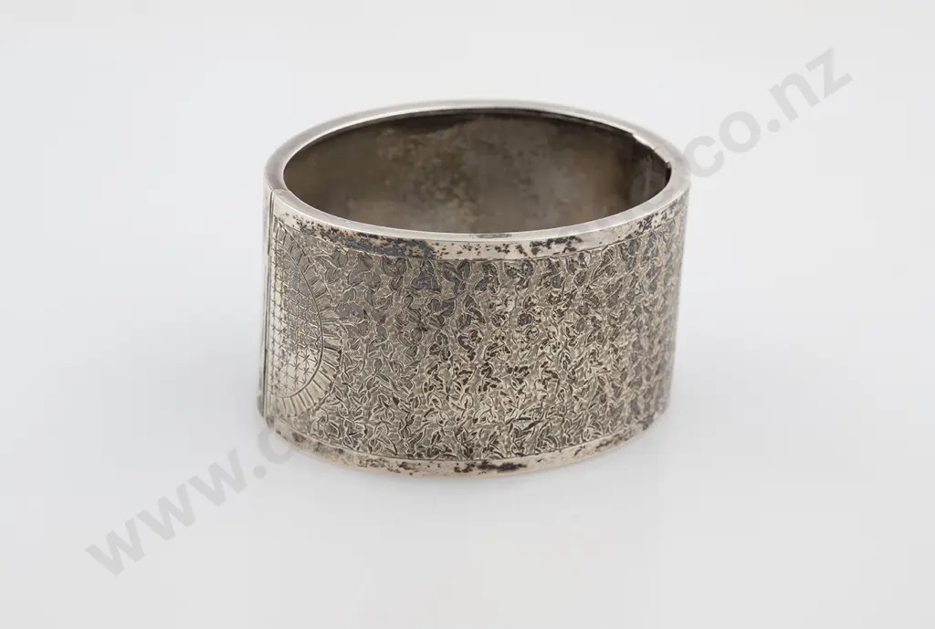 Possible Colonial Silver Double Wild Snap Bangle Image 1++