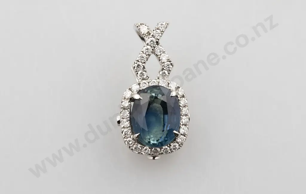 18ct White Gold 38stone Sapphire and Diamond Pendant Image 1++