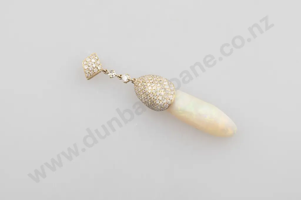 14ct Mintabie Opal and Diamond Pendant Image 1++