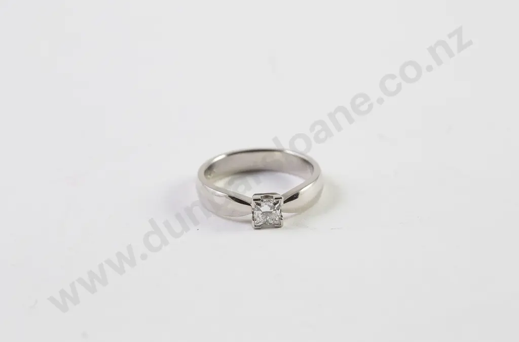 All Platinum Solitaire Diamond Ring Image 1++