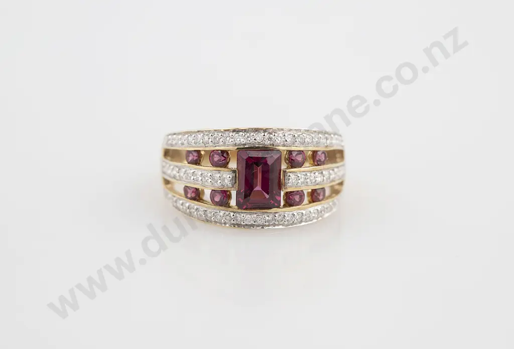 9ct 73stone Garnet & Diamond Dress Ring Image 1++