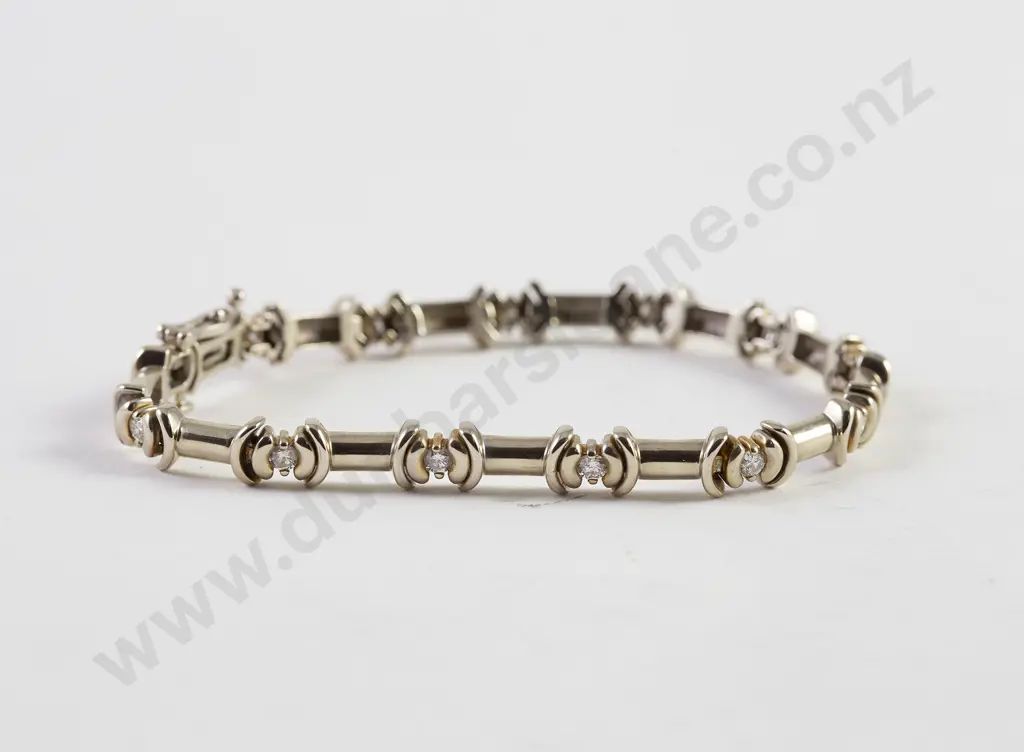 14ct White Gold 13stone Diamond Bracelet Image 1++