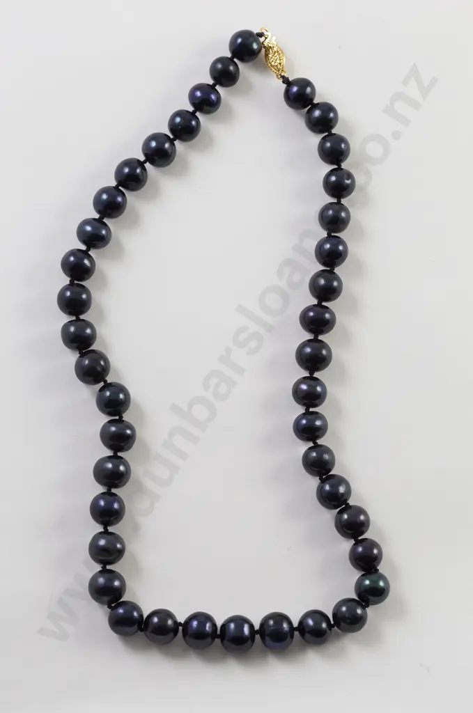 Single Strand Uniform Black Cultured Pearl Necklace Image 1++