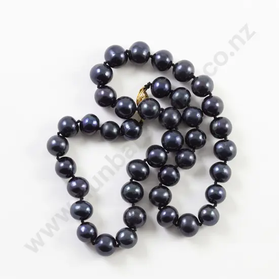 Single Strand Uniform Black Cultured Pearl Necklace