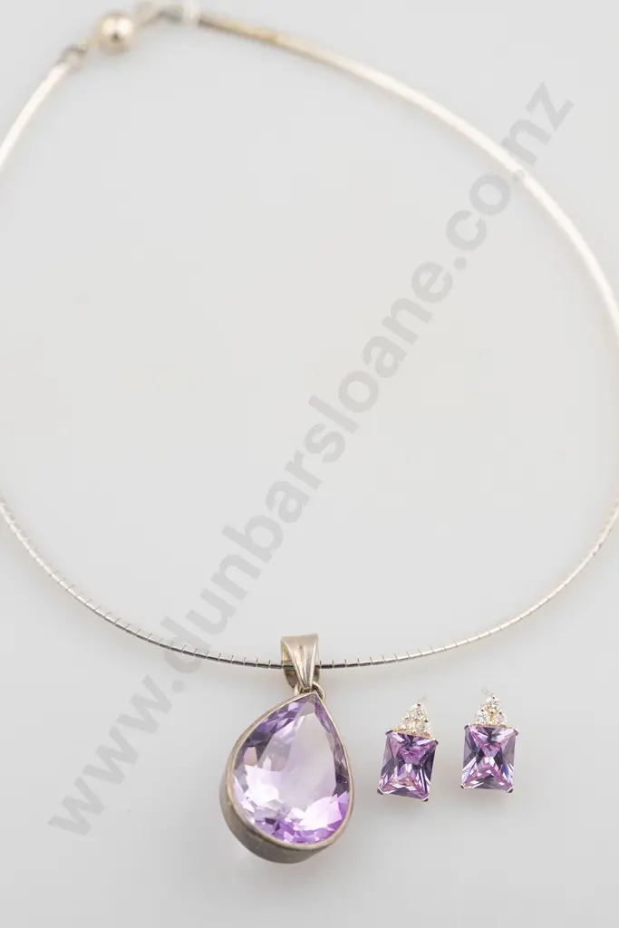 .925 Silver Amethyst Pendant Image 1++