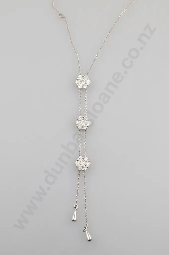 18ct White Gold 21stone Diamond Pendant Image 1++