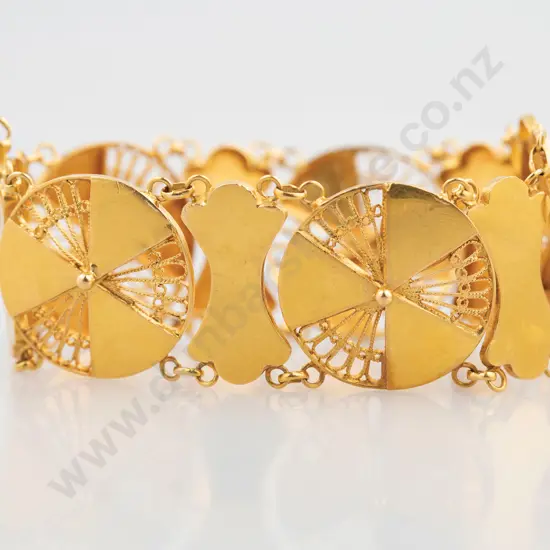 18ct Fancy Bracelet