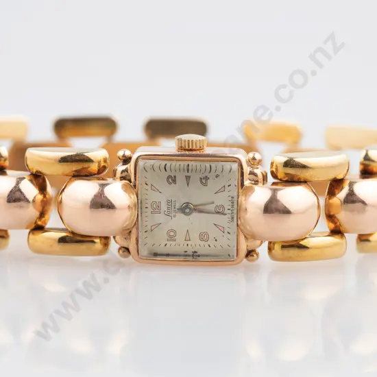Vintage Lanco 9ct Ladies Dress Wrist Watch
