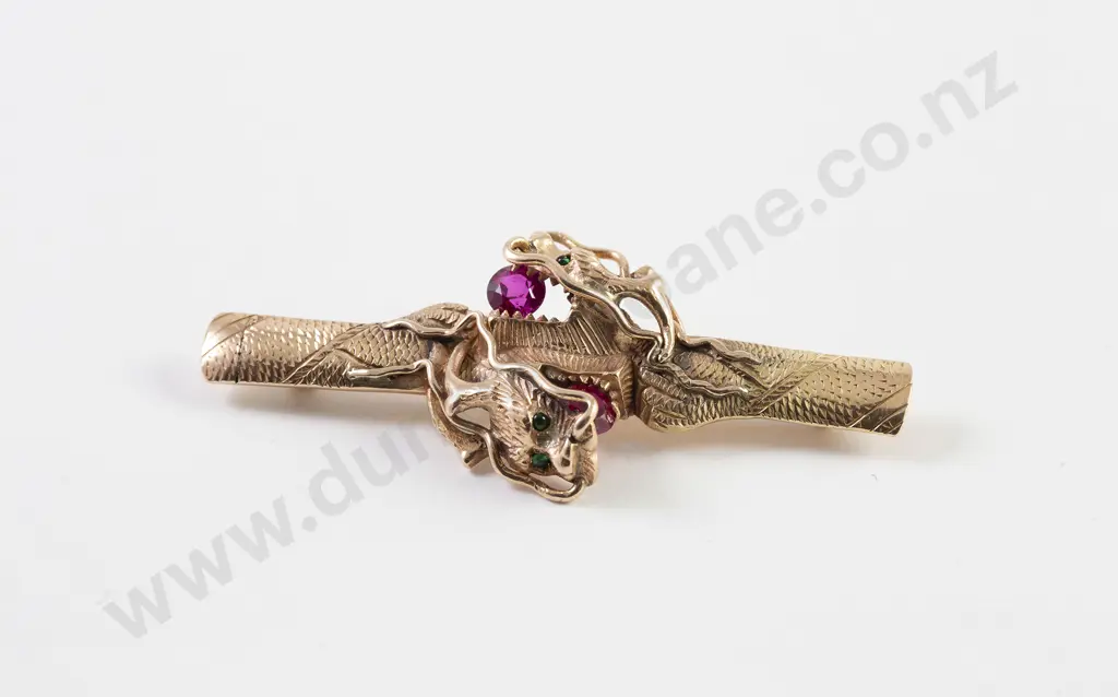 10ct Rose Gold Double Head Dragon Bar Brooch Image 1++