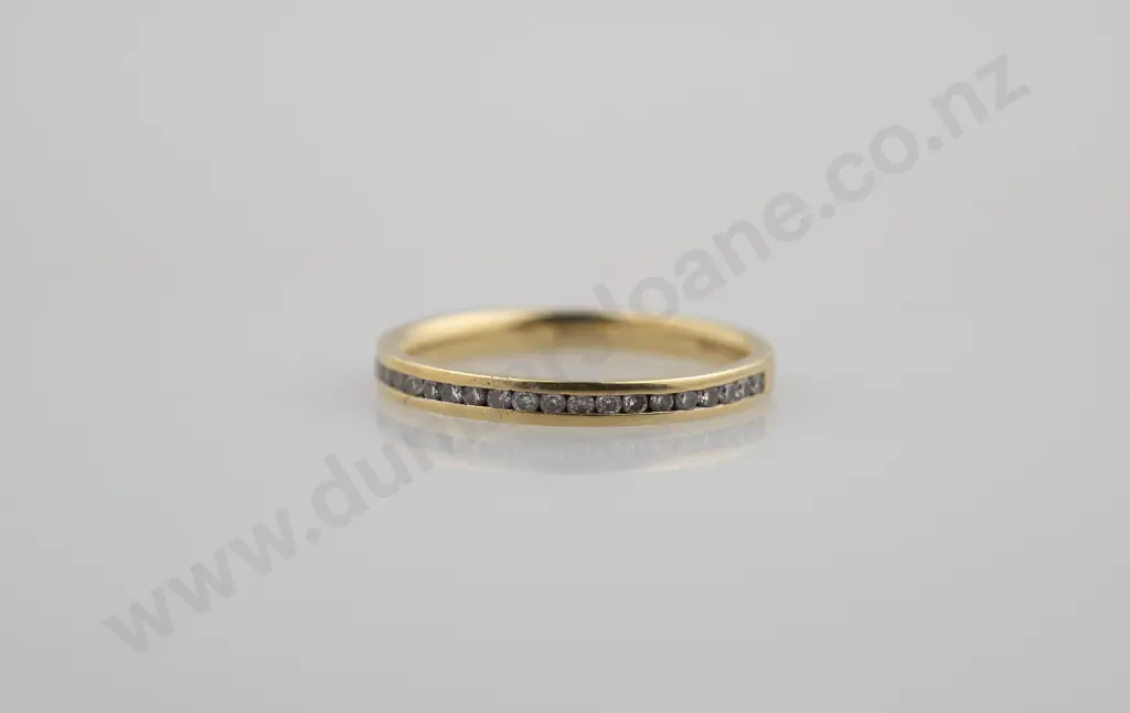 18ct 25stone Diamond Eternity Band Image 1++