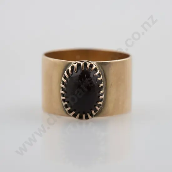 Early C20th 15ct Single Amethyst Ring