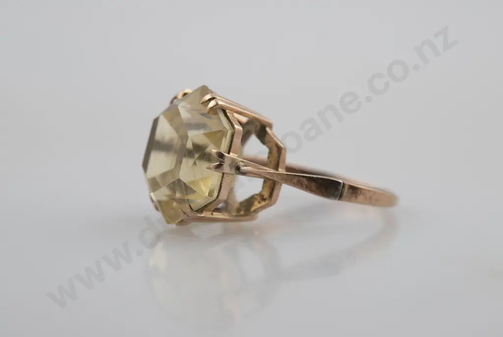 9ct Single Citrine Dress Ring Image 1++