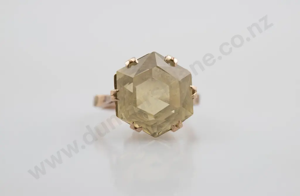 9ct Single Citrine Dress Ring Image 1++