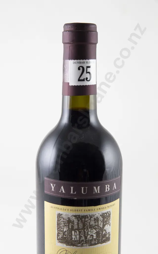 1 bottle Yalumba The Signature Cabernet Sauvignon and Shiraz Vintage 2005 Image 1++