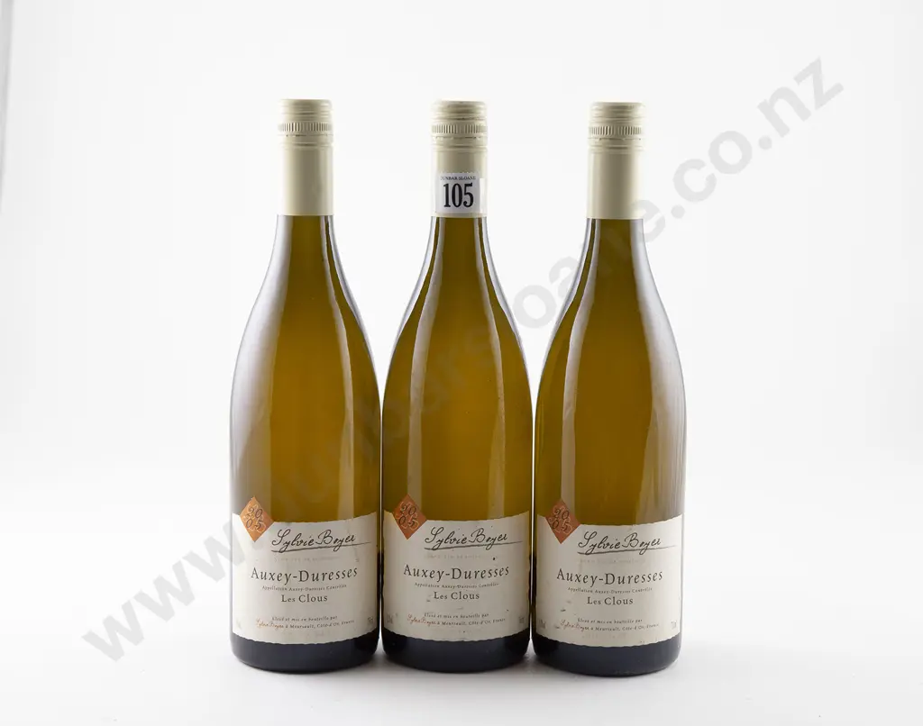 3 bottles Sylvie Boyer Auxey-Duresses Les Clous Cote-d'Or Vintage 2005 Image 1++