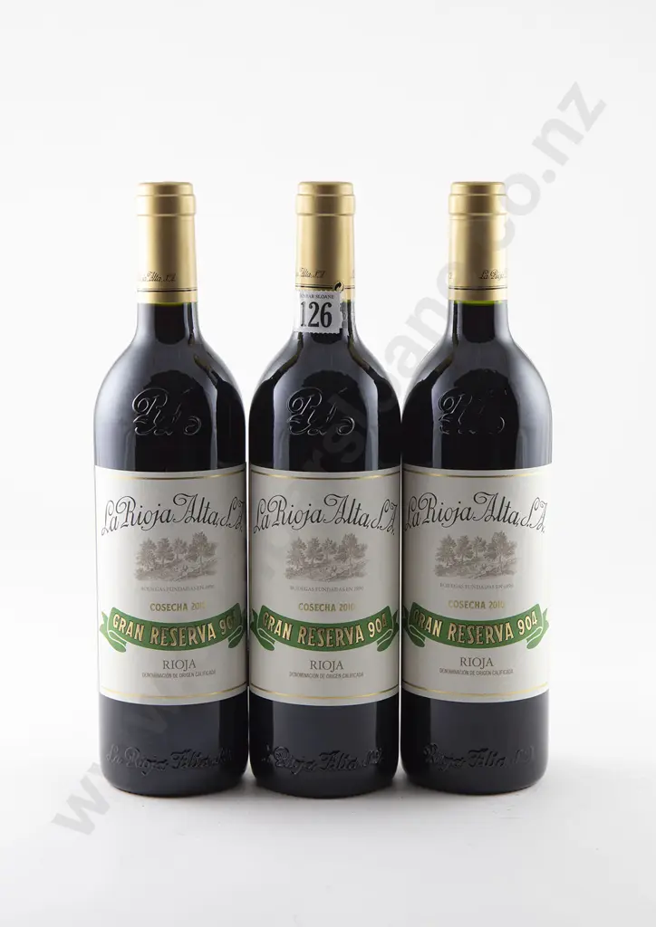 3 bottles La Rioja Alta 'Gran Reserve 904' Rioja Vintage 2010 Image 1++