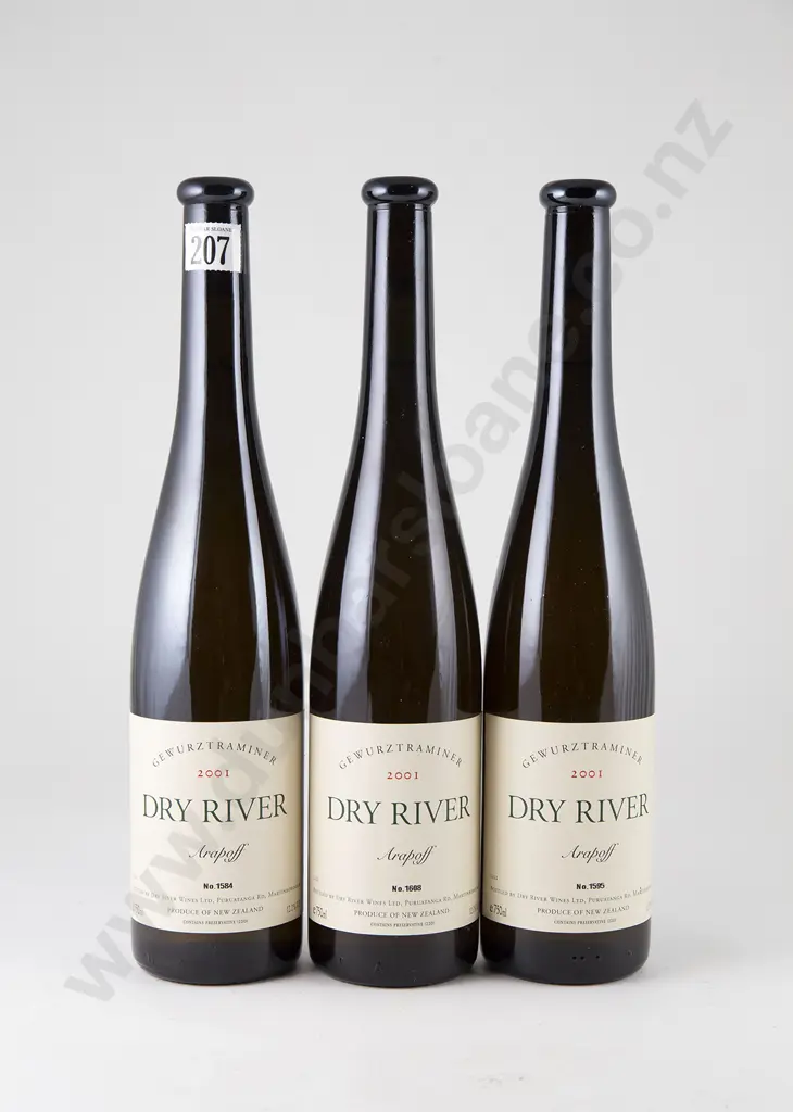3 bottles Dry River Arapoff Gewurztraminer Vintage 2001 Image 1++