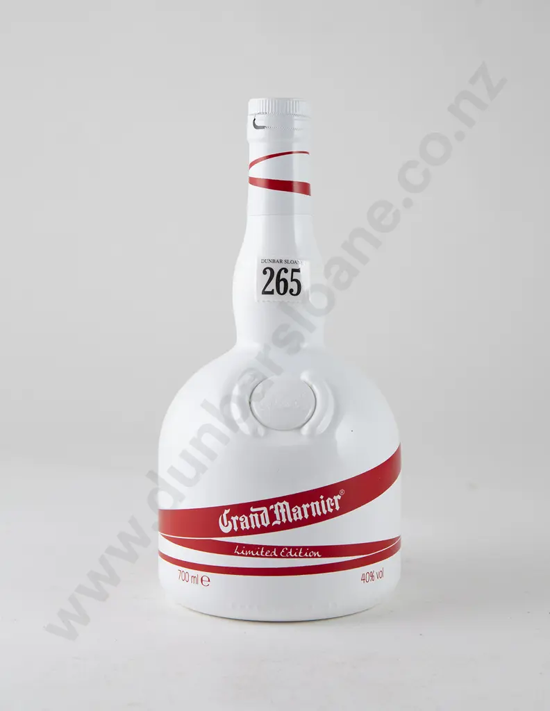 1 bottle 700ml Grand Marnier Rare Limited Edition Collectors Bottling Image 1++