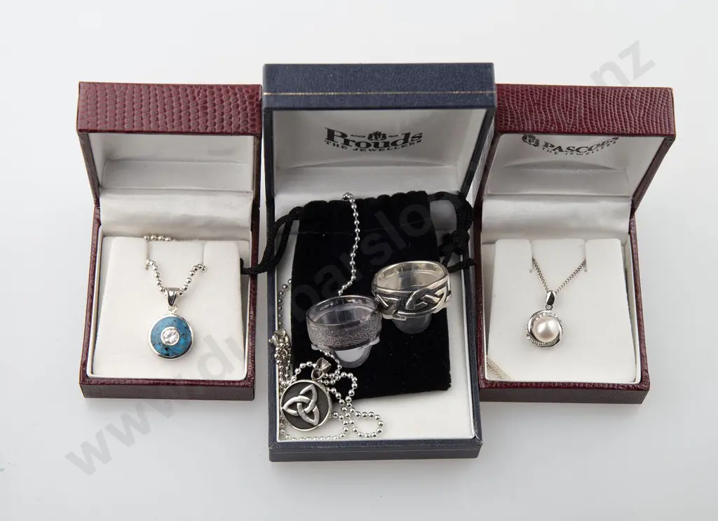 As New Silver & Crystal Jewellery Image 1++
