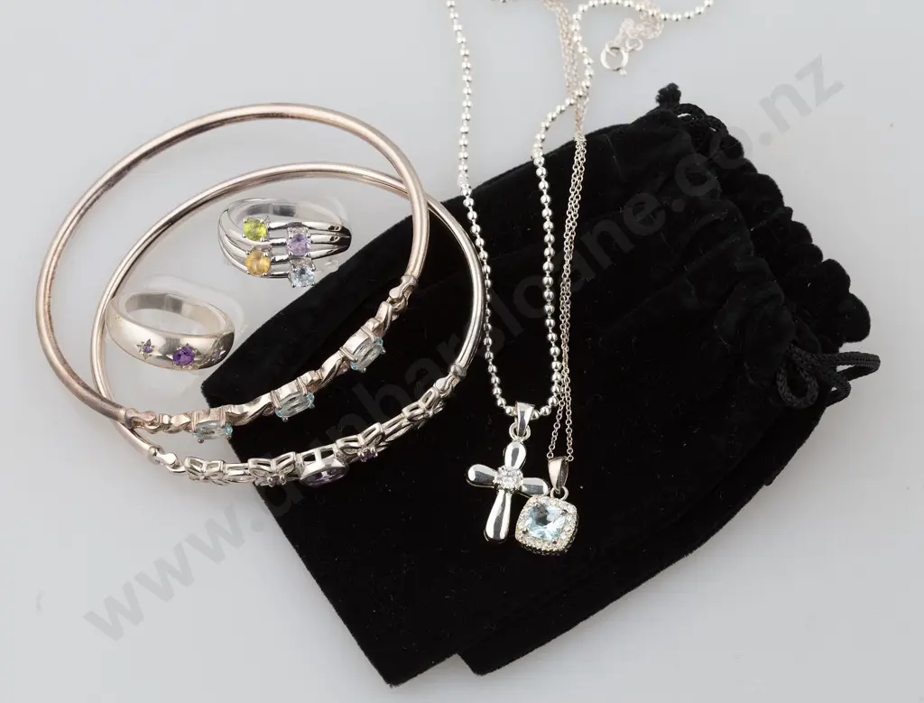As New Silver & Crystal Jewellery Image 1++