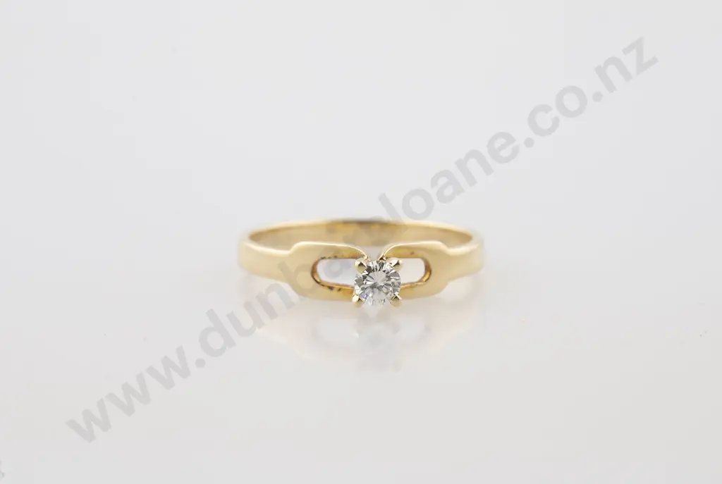 9ct Solitaire Diamond Ring Image 1++