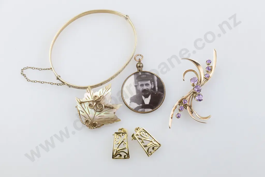 9ct Bangle Image 1++